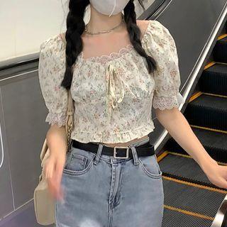 Lace Trim Floral Cropped Blouse Floral - White - One Size