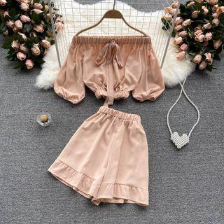 Set Of 2 : Puff-sleeve Off-shoulder Top + High-waist Ruffle Shorts