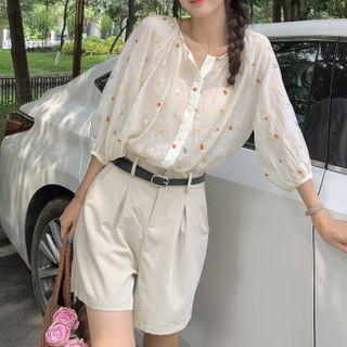 Floral Embroidered Blouse / Shorts