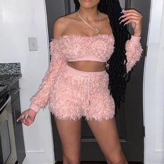 Set: Long-sleeve Off-shoulder Fleece Crop Top + Hot Pants
