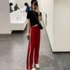 Cropped Short-sleeve T-shirt / Striped Straight-cut Pants