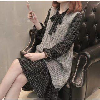 Long-sleeve Midi A-line Dress / Knit Vest / Set