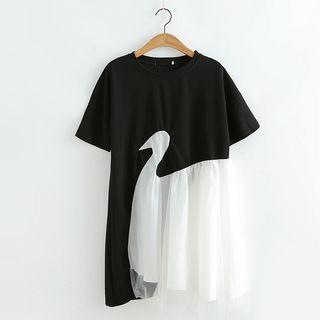 Swan Applique Short Sleeve Dress