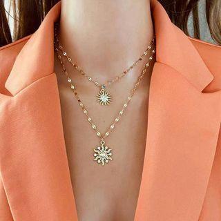 Sun Pendant Layered Necklace Gold - One Size