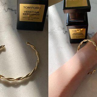 Twisted Chain Bangle Gold - One Size