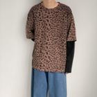 Mock Two Piece Leopard Printed T-shirt