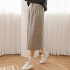 Pocket-side Long Plaid Skirt