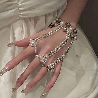 Faux Pearl Ring Bracelet White - One Size