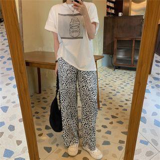Elbow-sleeve Printed T-shirt / Printed Wide-leg Jeans