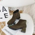 Chunky Heel Chelsea Short Boots