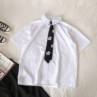 Plain Single-breasted Short-sleeve Blouse With Flower Print Tie White - One Size