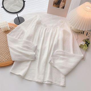 Long-sleeve Lace-trim Light Top