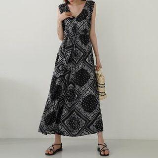 Sleeveless Tie-back Paisley Jumpsuit
