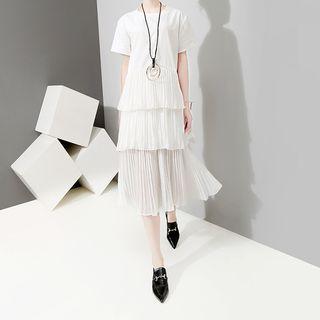 Short-sleeve Pleated Tiered Dress