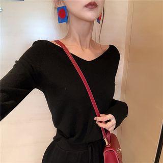 V-neck Long-sleeve Knit Top / Drawstring Wide-leg Pants