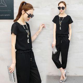 Set: Short-sleeve T-shirt + Cropped Drawstring Pants