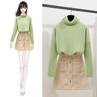 Turtleneck Sweater / Pocket Detail A-line Skirt / Set