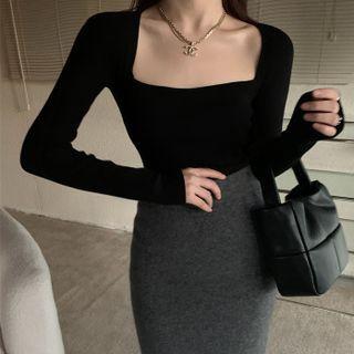 Square-neck Knit Top / Midi Knit Skirt