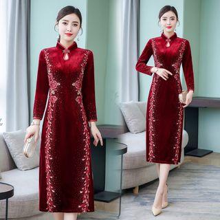 Embroidered Velvet Long-sleeve Midi Dress