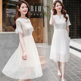 Short-sleeve Lace Mesh Midi A-line Dress