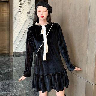 Bow-accent Plain Velvet Dress Black - One Size