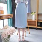 Slit-side Textured Midi H-line Skirt