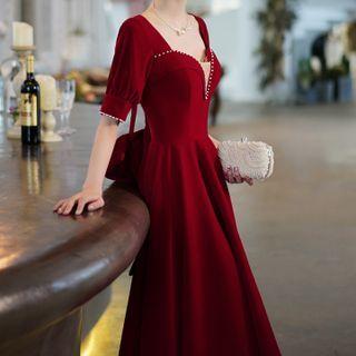Short-sleeve Beaded Bow Back Cocktail Dress