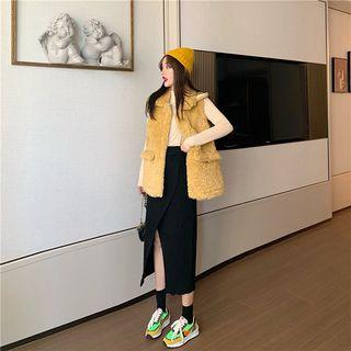 Long-sleeve Top / Fleece Vest / Midi Skirt
