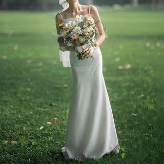 Spaghetti Strap Open-back Mermaid Wedding Gown