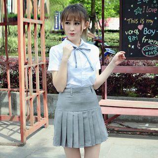Set: Short-sleeve Shirt + Pleated Skirt + Bow