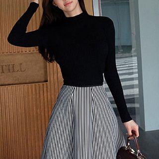 Set: Mock Collar Plain Knit Top + Midi Skirt