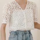 Short-sleeve Floral V-neck Blouse