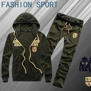 Set: Printed Hooded Jacket + Sweatpants