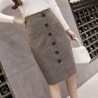Houndstooth Fitted Skirt