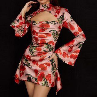 Wide-sleeve Floral A-line Mini Dress