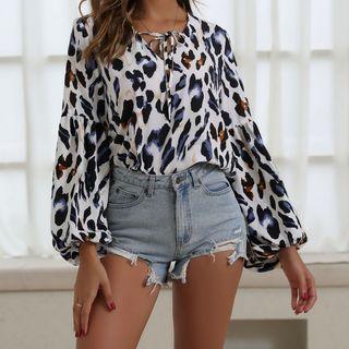 Leopard Pattern Bell-sleeve Blouse