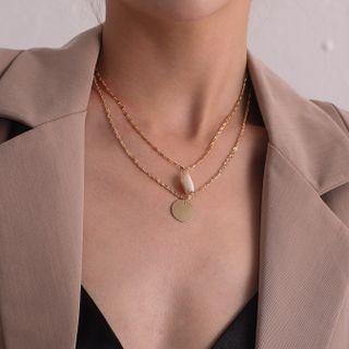 Disc & Shell Pendant Layered Alloy Necklace