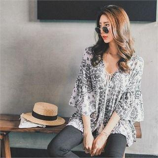 Tie-neck Flared Patterned Blouse