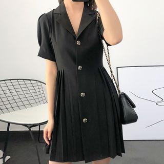 V-neck Short-sleeve Pleated Dress