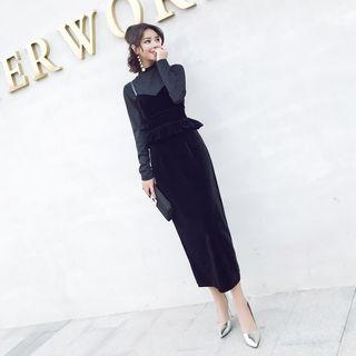 Set: Mock Neck Top + Spaghetti-strap Velvet Dress