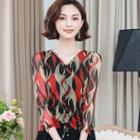 3/4-sleeve Glitter Patterned Knit Top