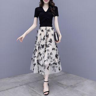 Set: Short-sleeve V-neck Top + Butterfly Mesh Midi A-line Skirt