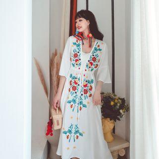 Flower Embroidered Drawstring-waist Midi A-line Dress
