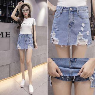 Frayed Hem Ripped A-line Mini Denim Skorts