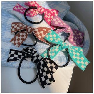 Bow Checker Knit Hair Tie