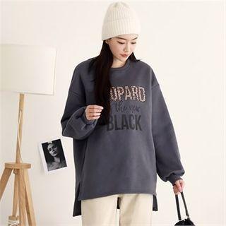 Letter-printed Dip-back Napped Pullover