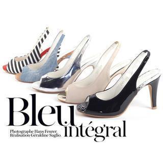 Open-toe Sling-back Sandals