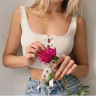 Round Neck Button-up Tank Top