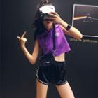Sleeveless Hooded Crop T-shirt