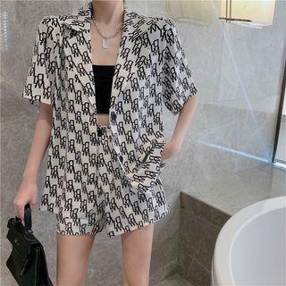 Short-sleeve Cutout-back Print Blazer / Shorts